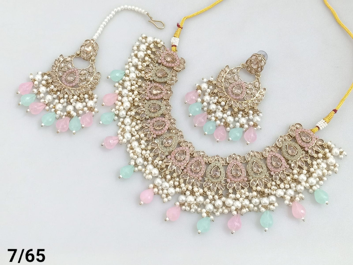 Traditional Choker Necklace Set