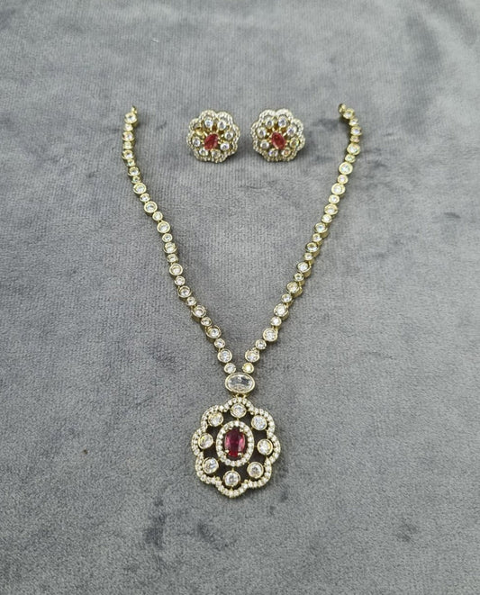 Vintage Floral Amethyst-Toned Pendant Set in Gold Finish with Studs
