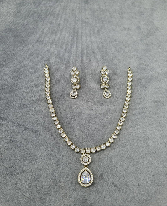 Elegant Gold-Plated Solitaire Teardrop Set