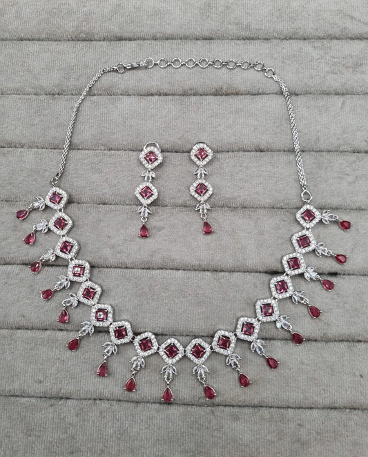 Geometric Link Set with Teardrop Jewellery set