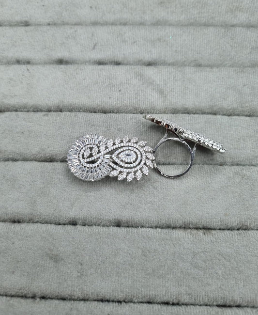 Luxurious Rhodium-Plated AD Infinity Ring