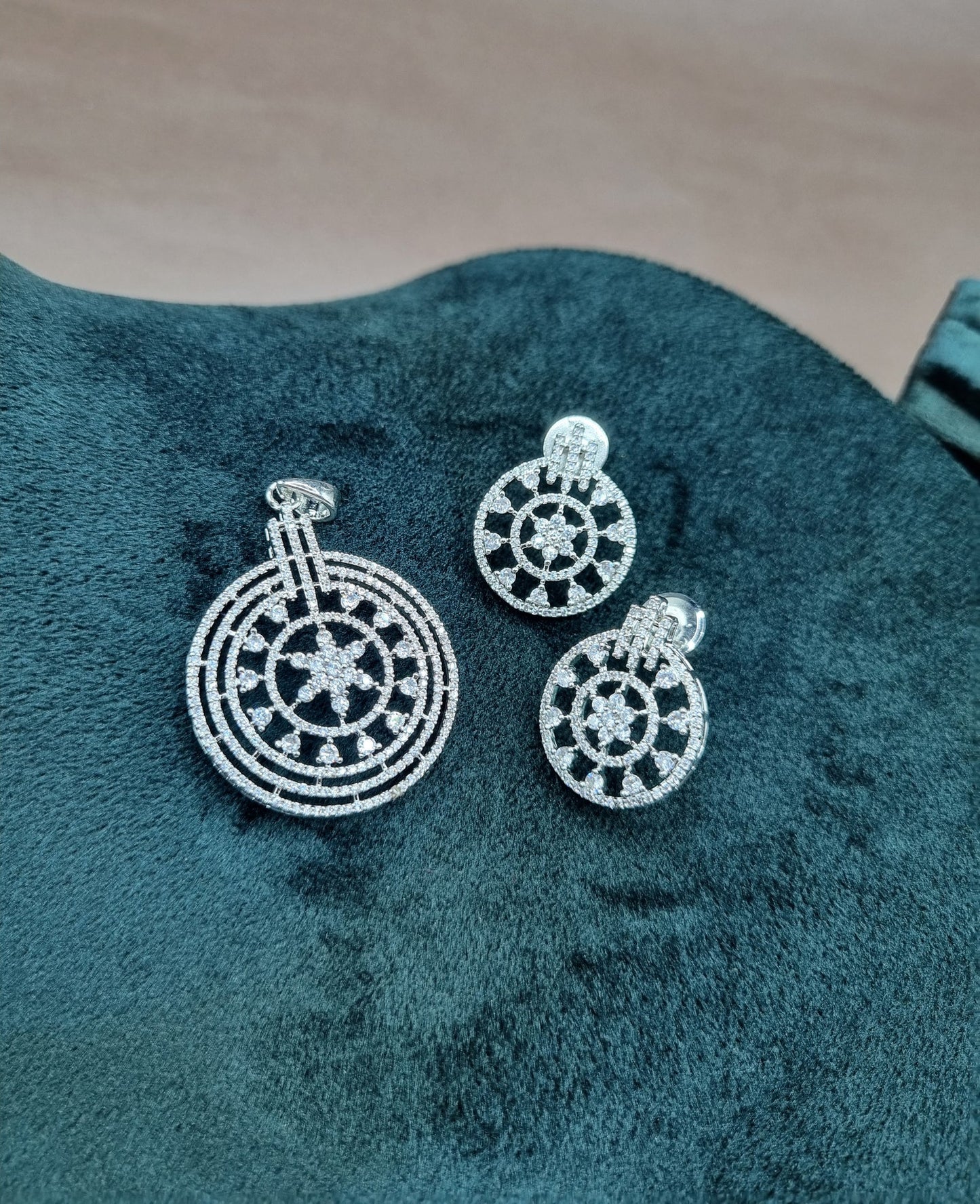 Silver Radiance American Diamond Circular Star Pendant Set