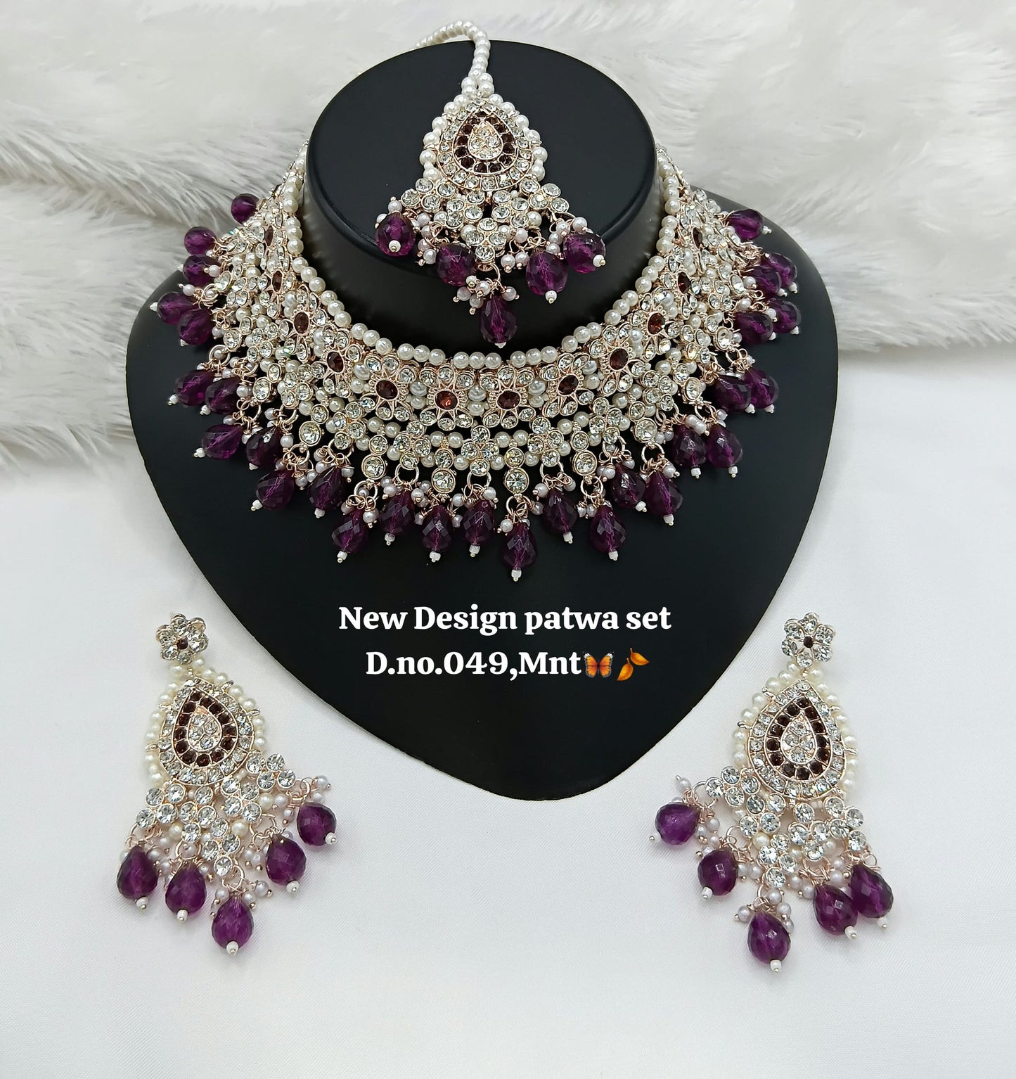 Deep Maroon Gold Patwa Choker Set with Maang Tikka