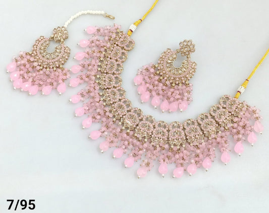 Wedding Choker Set With Earring Mangtika