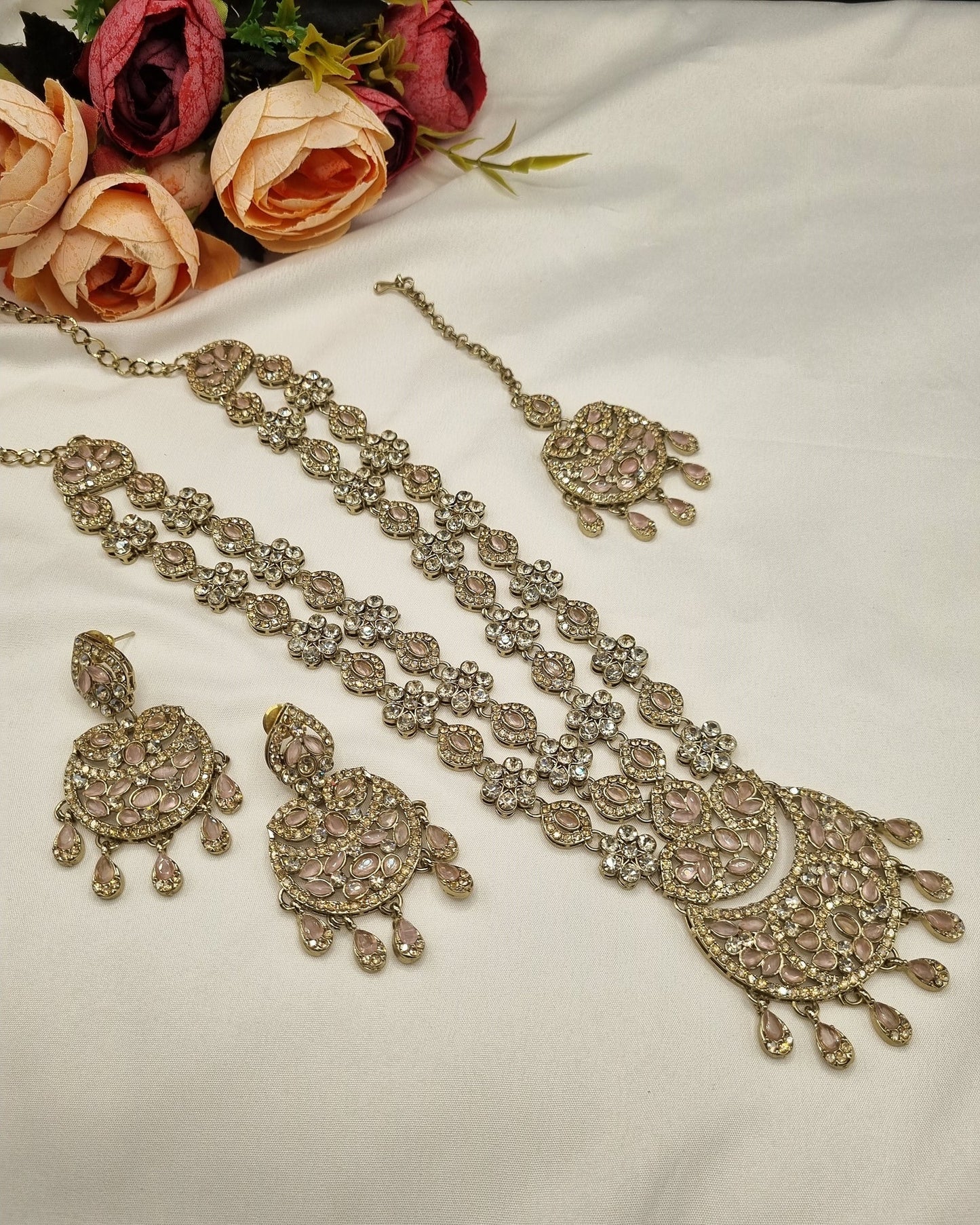 Imperial Floral Statement Jewelry Set with Earrings Mangtika