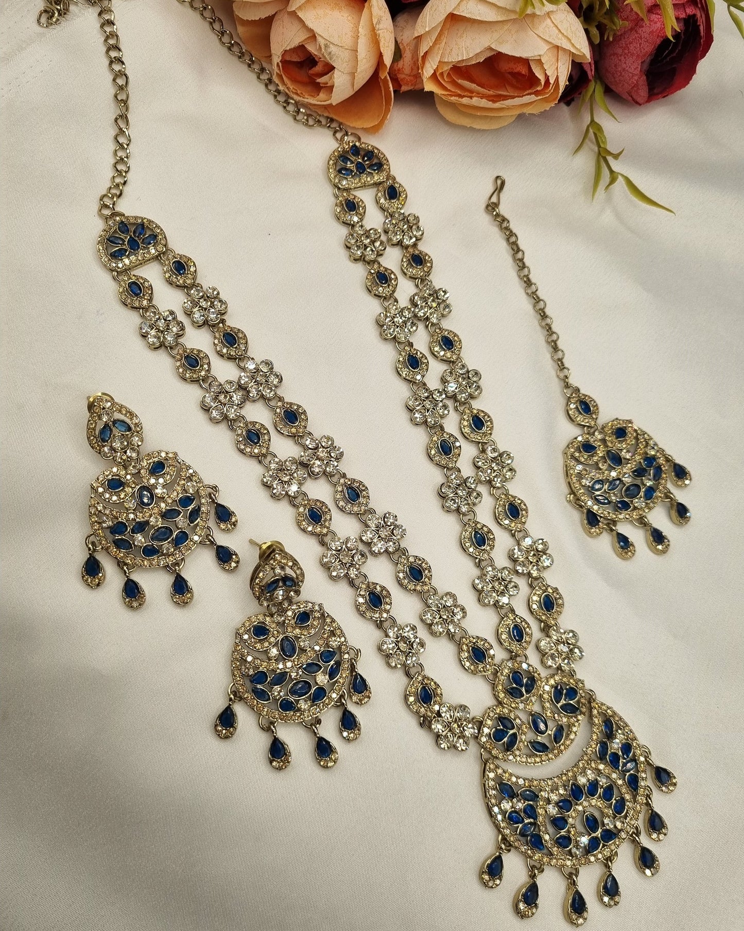 Imperial Floral Statement Jewelry Set with Earrings Mangtika