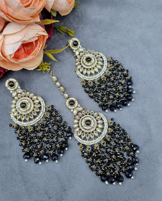 INTRICATE BEADED CHANDELIER EARRINGS & MAANGTIKKA SET