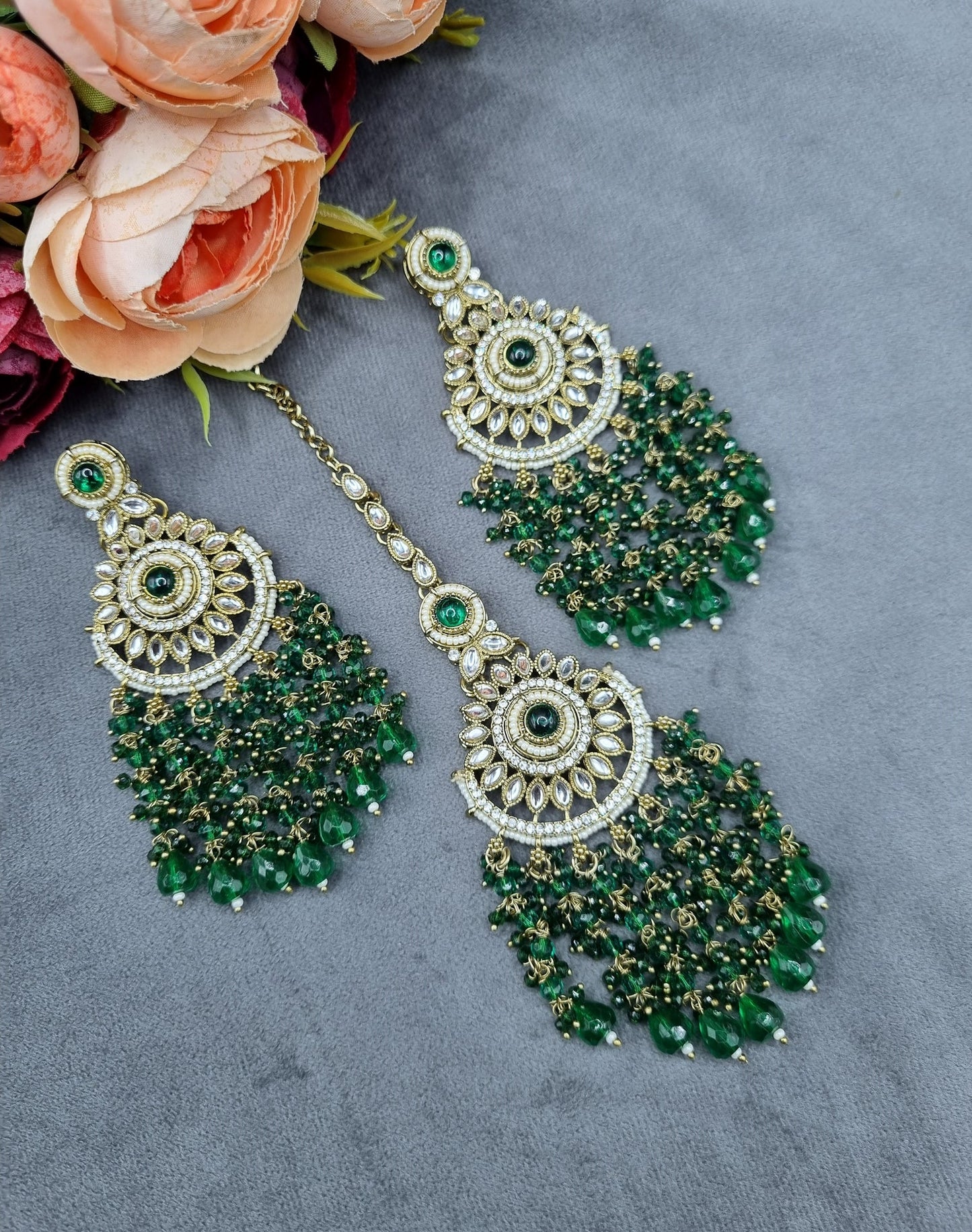 INTRICATE BEADED CHANDELIER EARRINGS & MAANGTIKKA SET