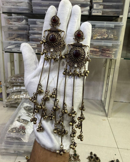 Long Chain with Ghungroo Earrings