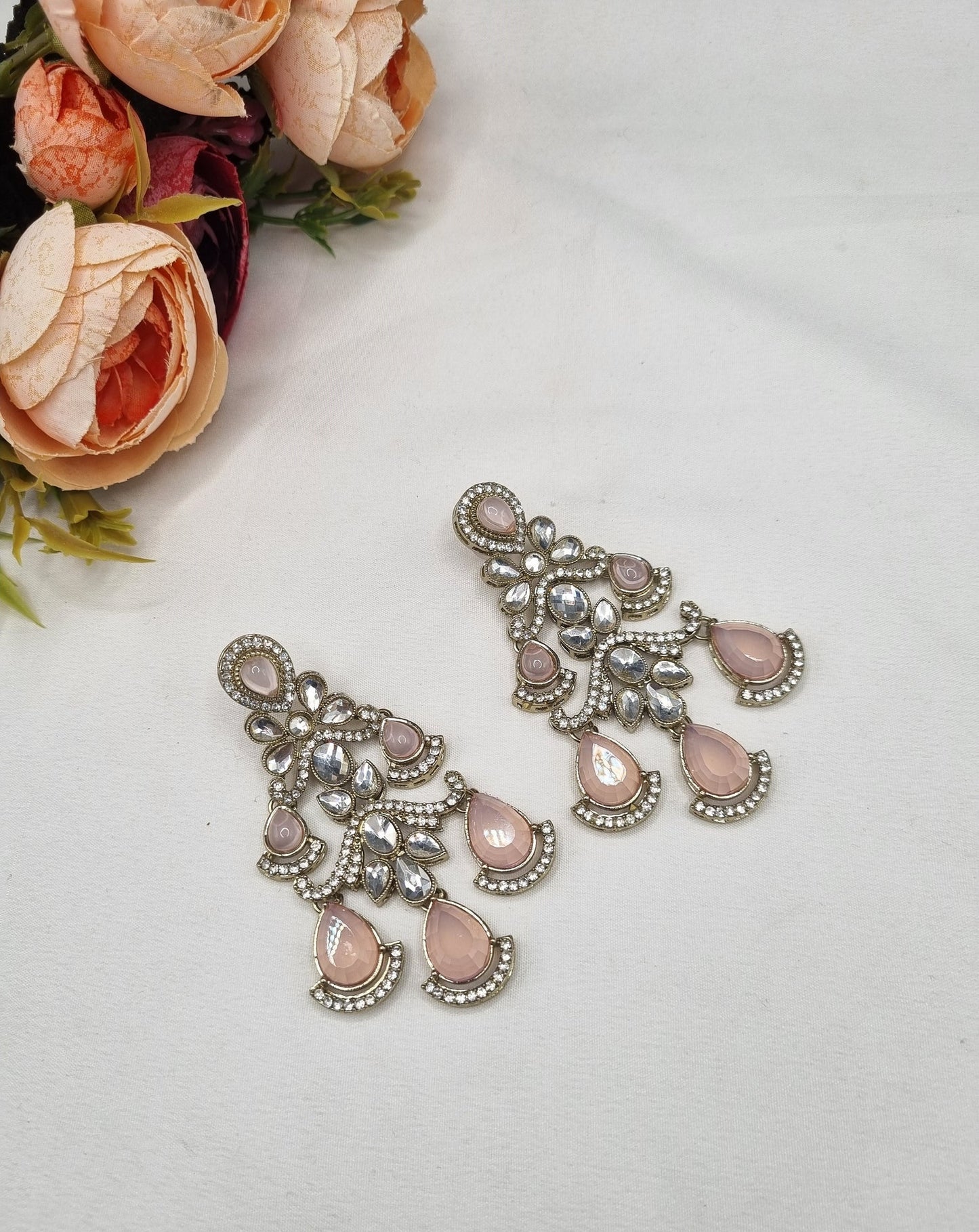 TRADITIONAL CHANDELIER STATEMENT DROP EARRINGS