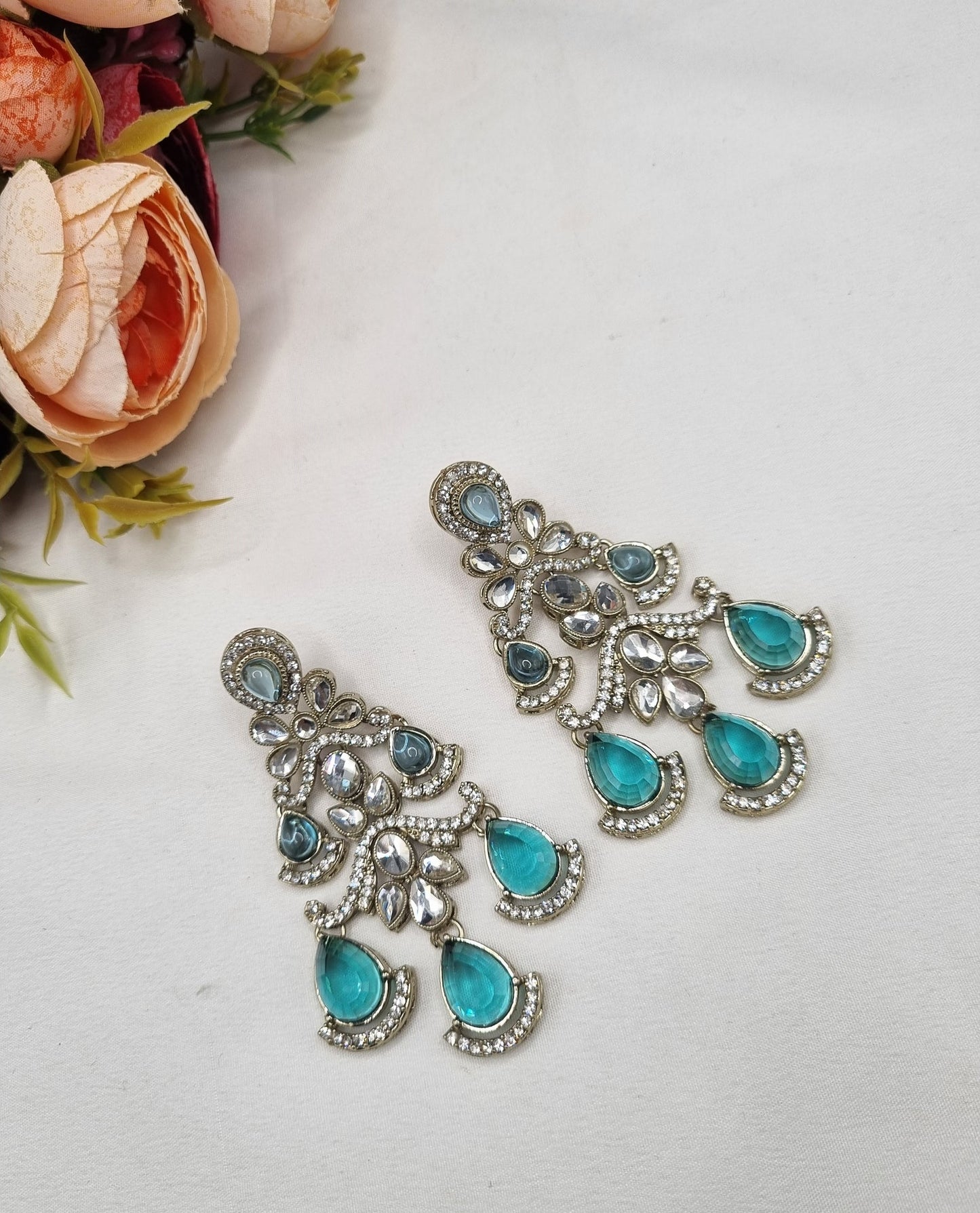 TRADITIONAL CHANDELIER STATEMENT DROP EARRINGS