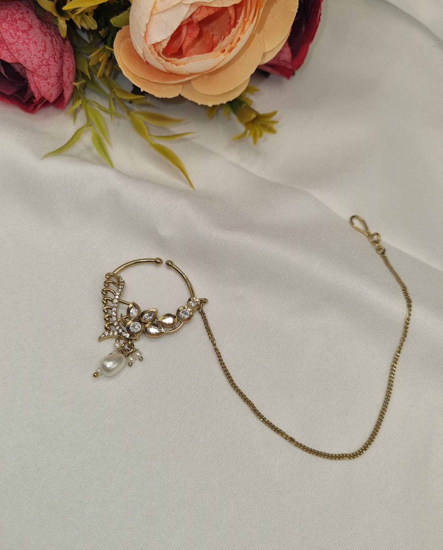 TRADITIONAL KUNDAN & DROP BEAD NOSE RING WITH HAIR CHAIN