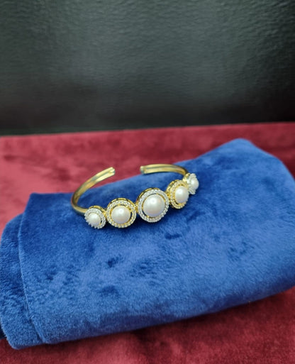 American Diamond Pearl Bracelet
